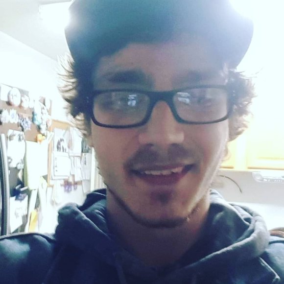 Meet the Posher Other - Meet your Posher, Darrien